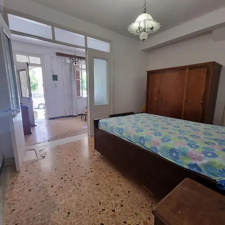 Letta's Zakynthos Town